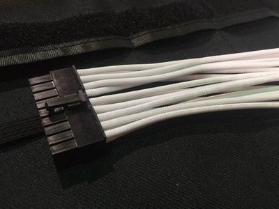 2016臺(tái)北電腦展 FORGAME電源霸氣登場(chǎng)，引領(lǐng)電腦線材新潮流